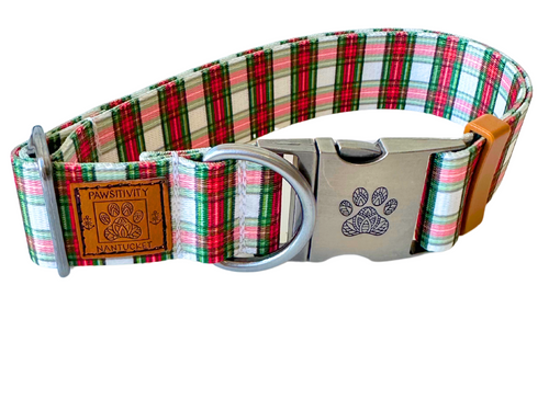 Holiday Plaid Collar