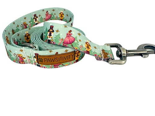 Holiday Green Nutcracker Leash