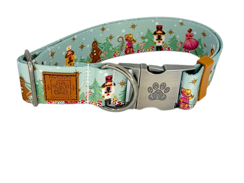 Holiday Green Nutcracker Collar