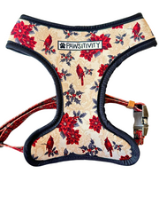 Holiday Cardinal Paisley - Holiday Floral Harness